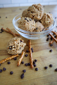 Chocolate Peanut Butter Pretzel Protein Bites- 8 Bites